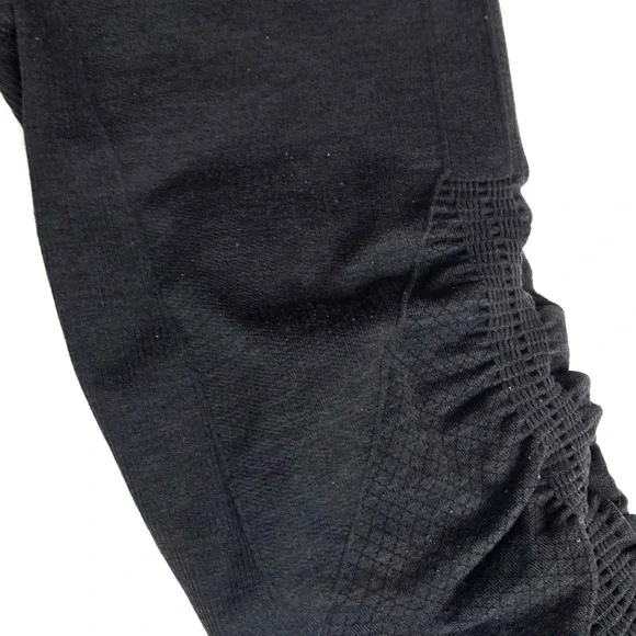 Lululemon In The Flow Crop II Heathered Deep Coal - Picture 6 of 9